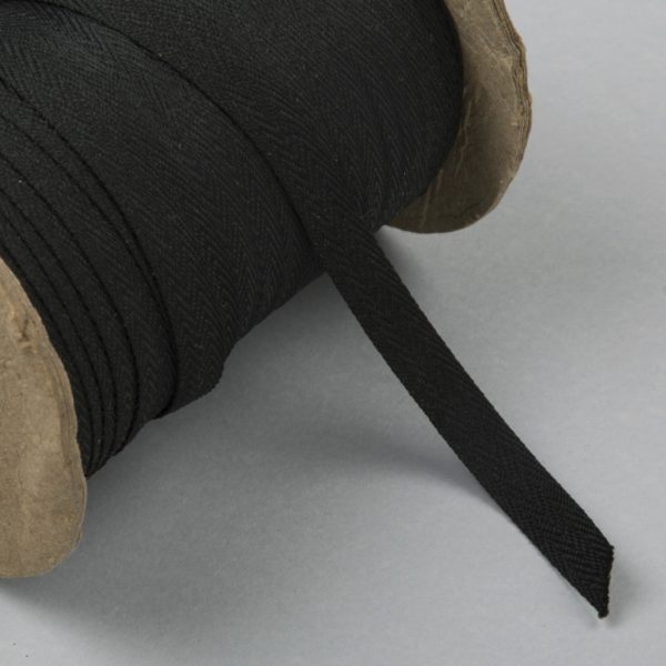 Cinta Palmita de Poliéster Negro 10 mm. Rollo de 100 mts